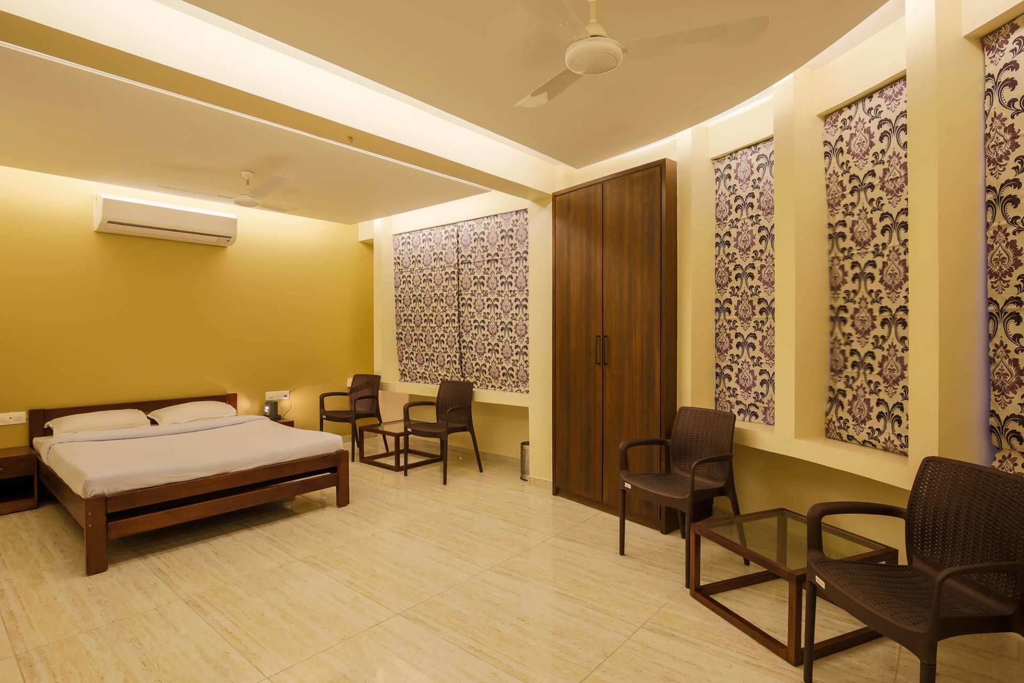 Hotel Darshan 戈尔哈布尔 外观 照片