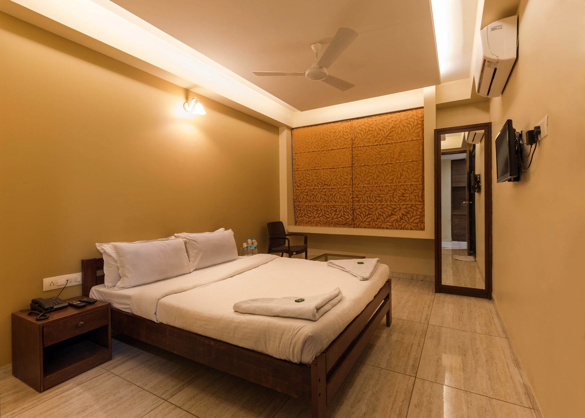 Hotel Darshan 戈尔哈布尔 外观 照片