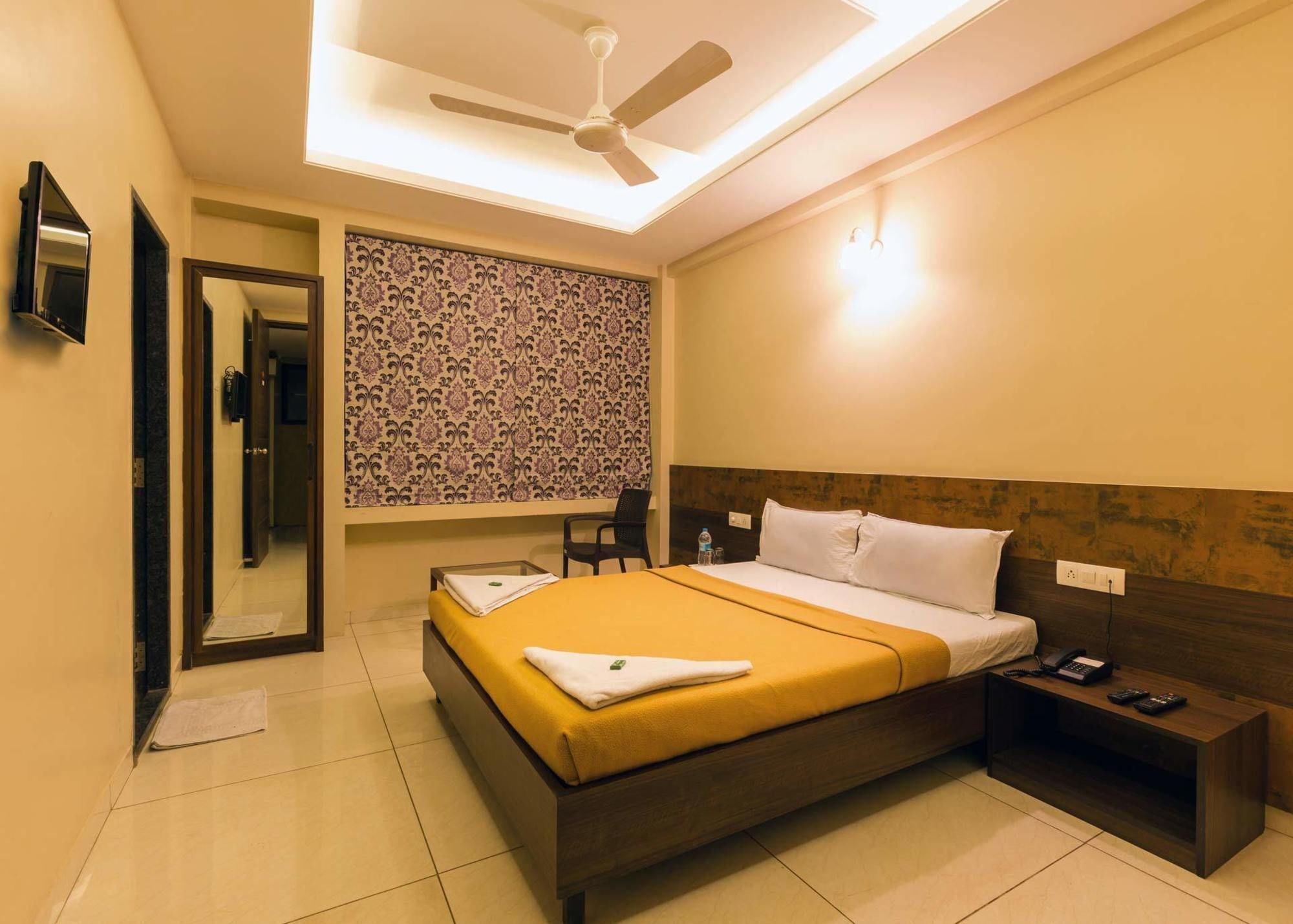 Hotel Darshan 戈尔哈布尔 外观 照片